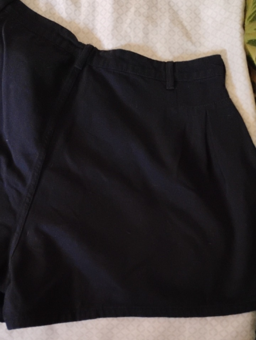 *nwt* cider black pleated denim women's size 0xl shorts - Picture 4 of 4